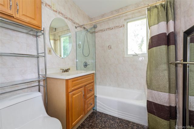 7157 Douglaston Parkway, Little Neck, NY 11362