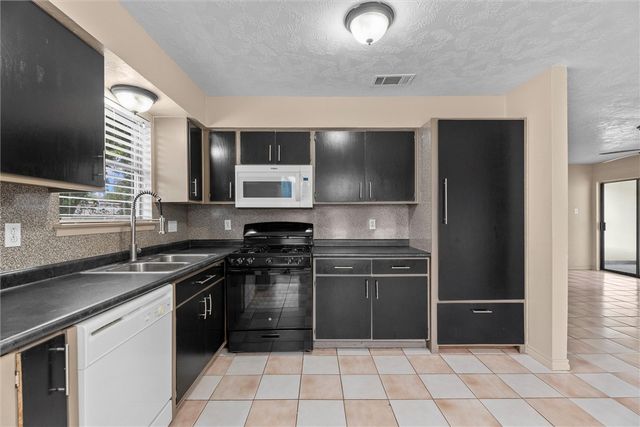 1103 Haines Drive, College Station, TX 77840
