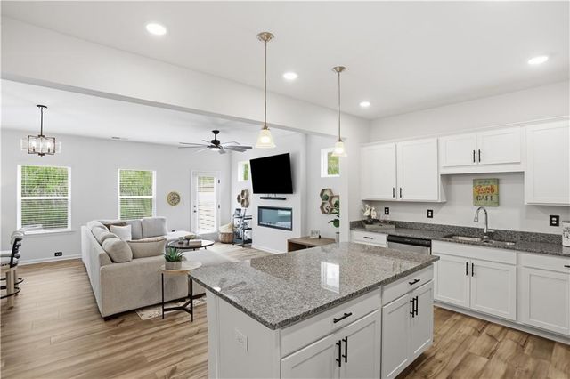 263 Dupont Drive, Cartersville, GA 30121