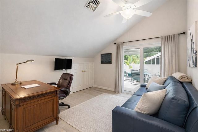 4112 Covey RUN 2A, Naples, FL 34109