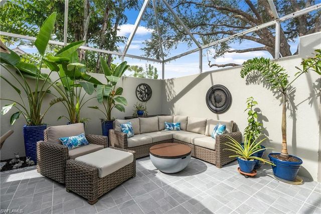 4112 Covey RUN 2A, Naples, FL 34109