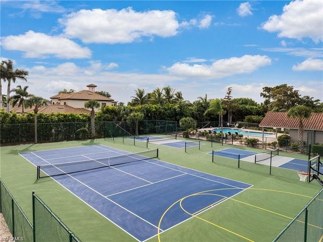 4112 Covey RUN 2A, Naples, FL 34109