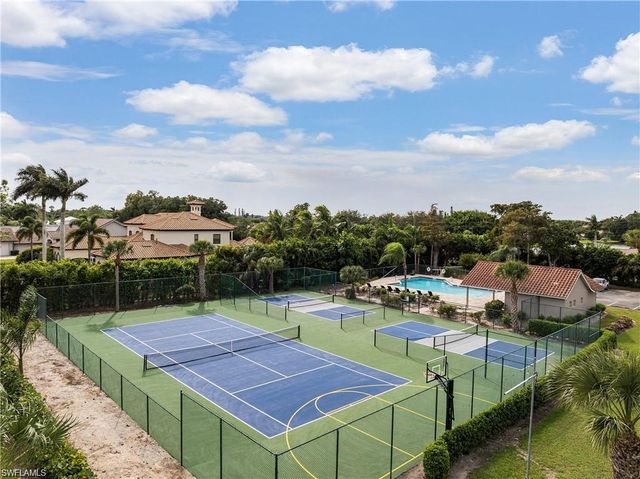 4112 Covey RUN 2A, Naples, FL 34109