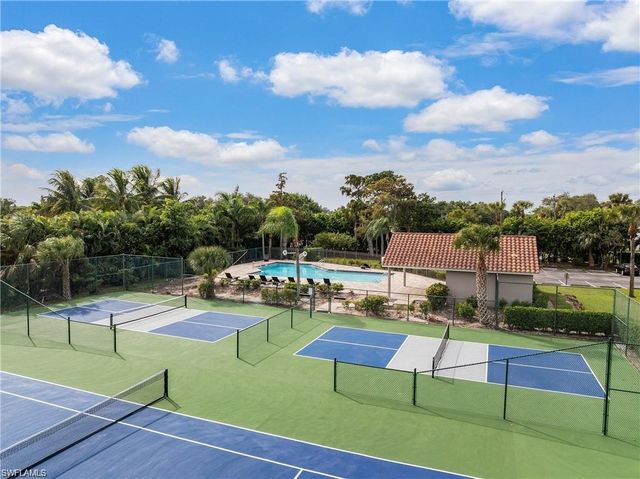 4112 Covey RUN 2A, Naples, FL 34109