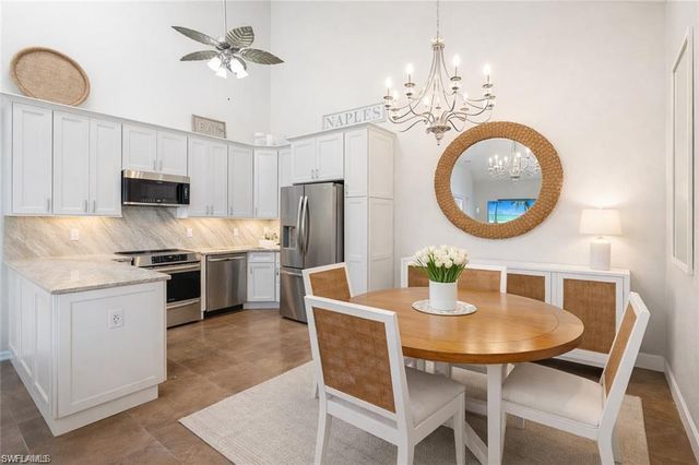 4112 Covey RUN 2A, Naples, FL 34109