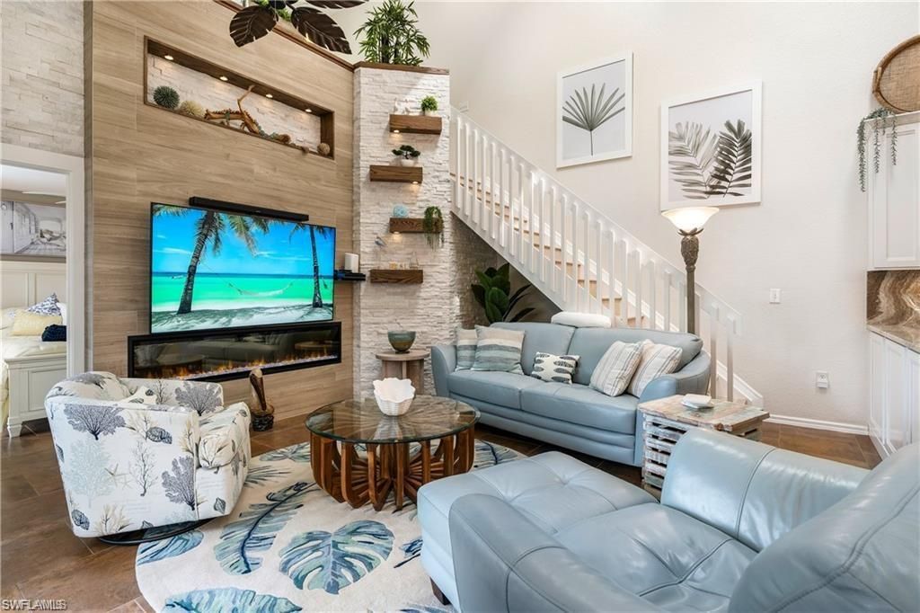 4112 Covey RUN 2A, Naples, FL 34109