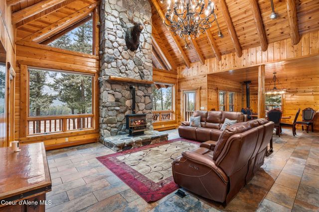 58250 Hwy 200, Clark Fork, ID 83811