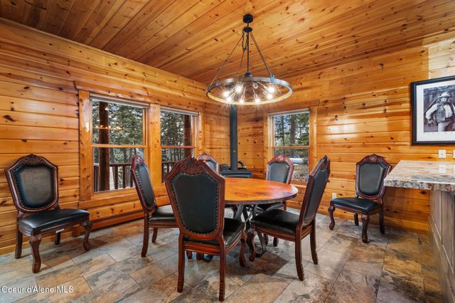 58250 Hwy 200, Clark Fork, ID 83811