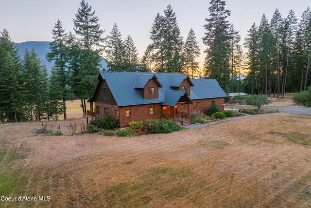 58250 Hwy 200, Clark Fork, ID 83811