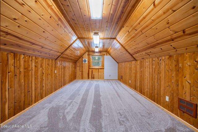 58250 Hwy 200, Clark Fork, ID 83811