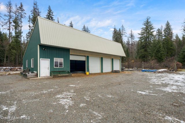 58250 Hwy 200, Clark Fork, ID 83811