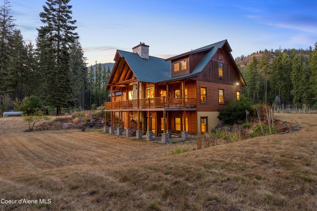 58250 Hwy 200, Clark Fork, ID 83811