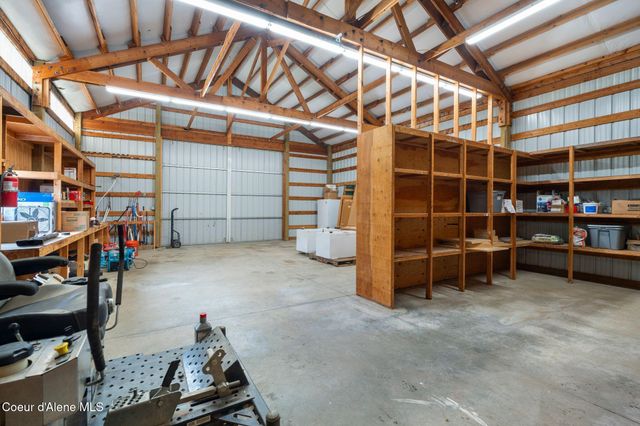 58250 Hwy 200, Clark Fork, ID 83811