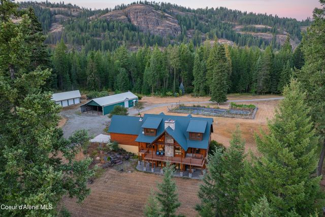 58250 Hwy 200, Clark Fork, ID 83811