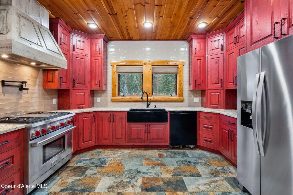 58250 Hwy 200, Clark Fork, ID 83811 photo 17