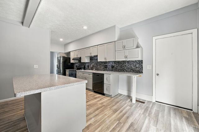 5894 Red Oak Drive, Fairfield, OH 45014