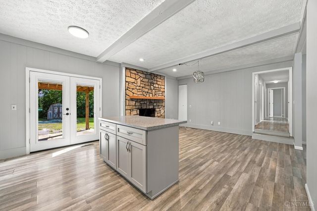 5894 Red Oak Drive, Fairfield, OH 45014