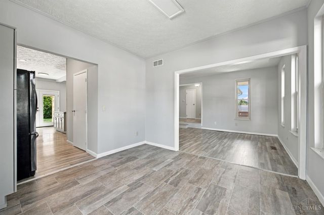 5894 Red Oak Drive, Fairfield, OH 45014
