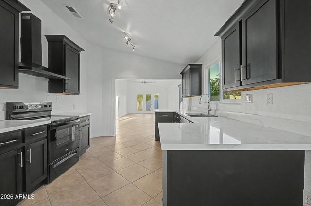 3016 S 107TH Avenue, Tolleson, AZ 85353