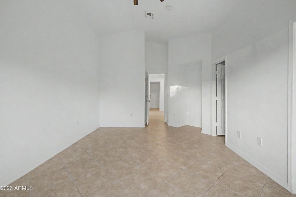 Image 22 of property listing at 3016 S 107TH Avenue, Tolleson, AZ 85353