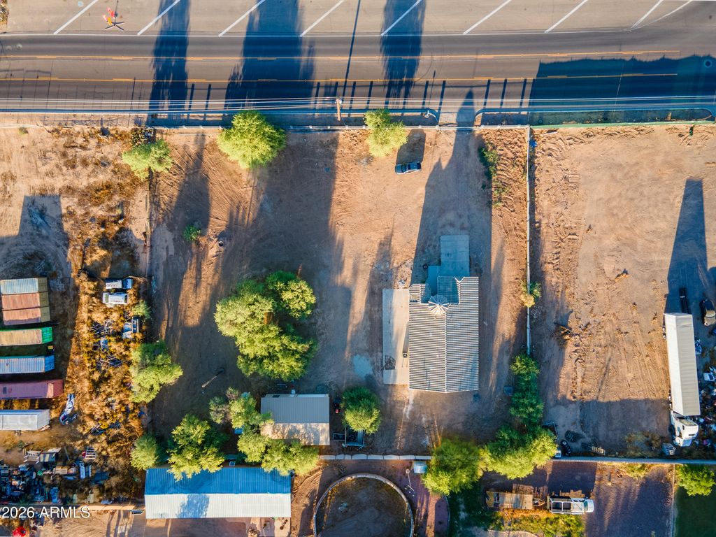 Image 36 of property listing at 3016 S 107TH Avenue, Tolleson, AZ 85353