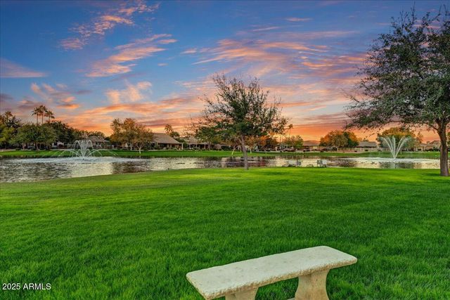 8828 E SUNRIDGE Drive, Sun Lakes, AZ 85248