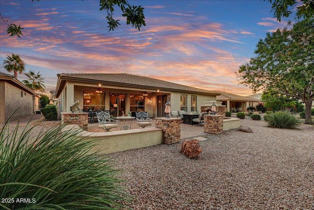 8828 E SUNRIDGE Drive, Sun Lakes, AZ 85248