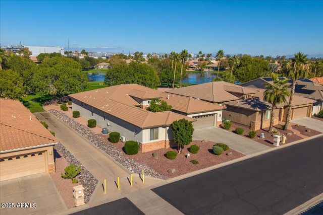 8828 E SUNRIDGE Drive, Sun Lakes, AZ 85248