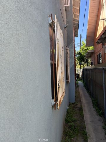 4512 Wesley Avenue, Los Angeles, CA 90037