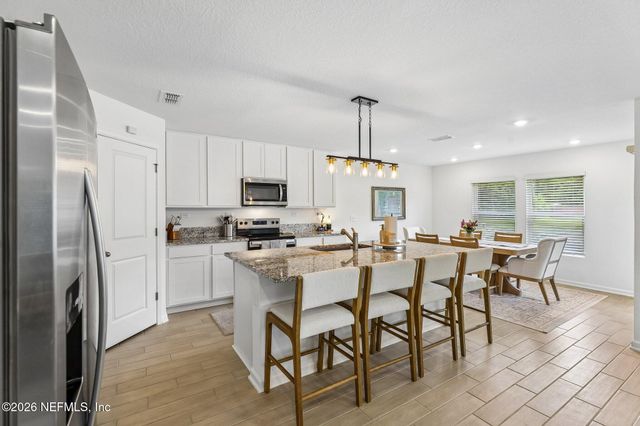 11227 ROBERT MASTERS Court, Jacksonville, FL 32218