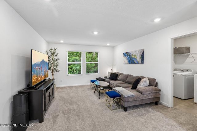 11227 ROBERT MASTERS Court, Jacksonville, FL 32218