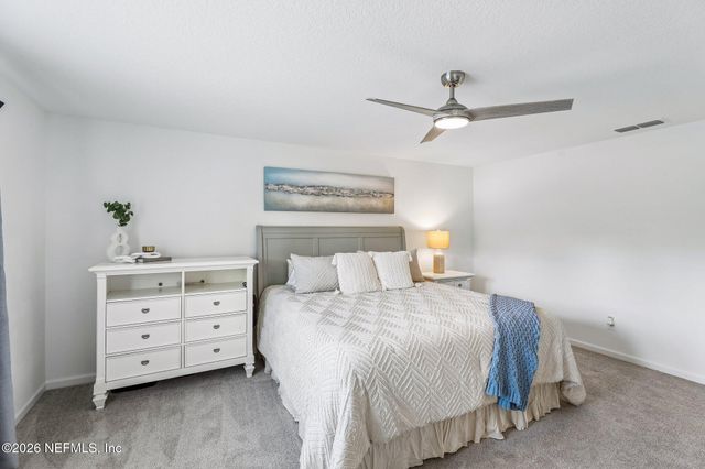 11227 ROBERT MASTERS Court, Jacksonville, FL 32218