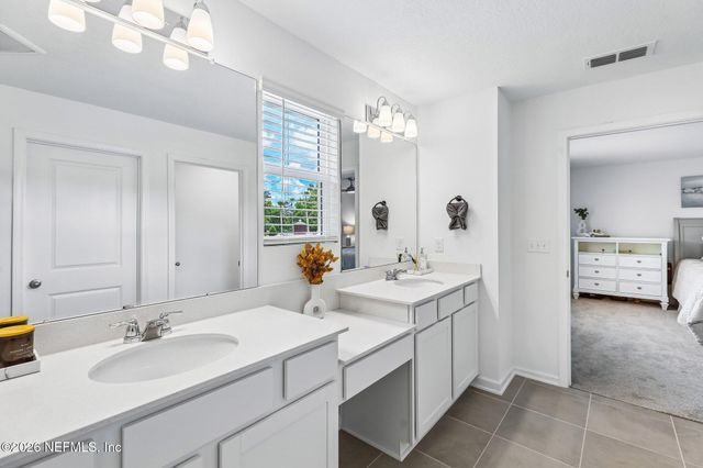 11227 ROBERT MASTERS Court, Jacksonville, FL 32218