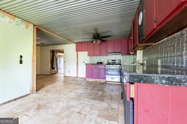 24 Shiloh Church Road, Carrollton, GA 30116
