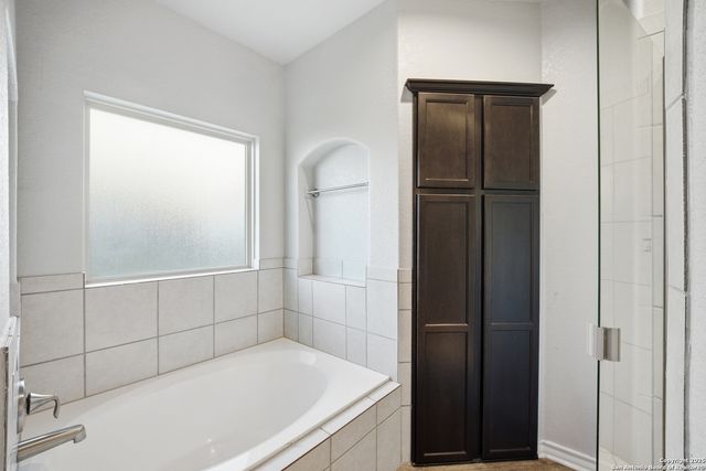 9502 Bricewood Tree, San Antonio, TX 78254