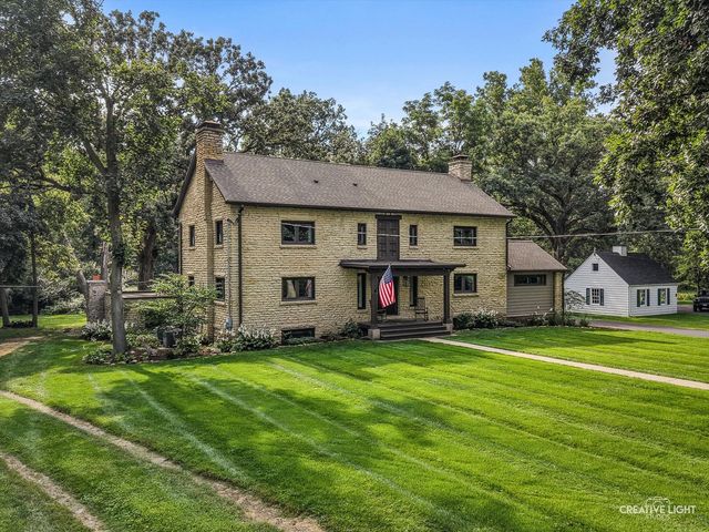 1184 S Batavia Avenue, Batavia, IL 60510