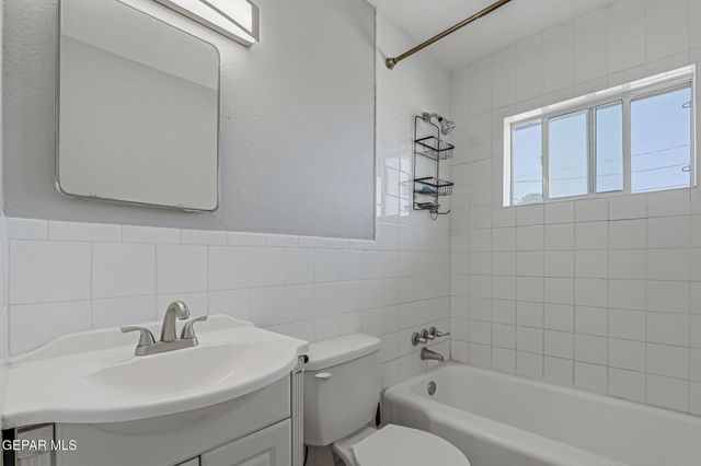 3917 OLYMPIC Avenue, El Paso, TX 79904