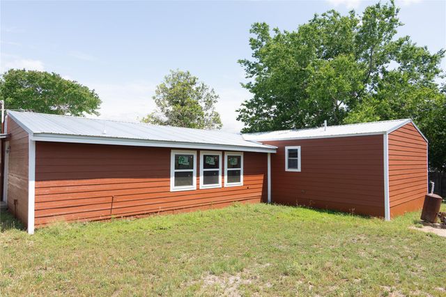 603 W Main ST, Johnson City, TX 78636