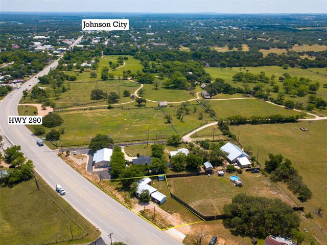 603 W Main ST, Johnson City, TX 78636