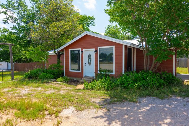 603 W Main ST, Johnson City, TX 78636