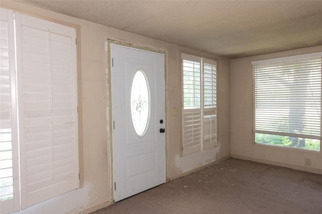 603 W Main ST, Johnson City, TX 78636