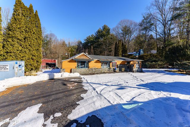 2244 Call Street, Lake Luzerne, NY 12846