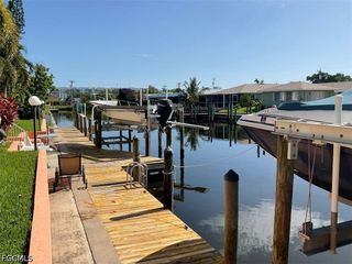 4919 Victoria DR 4, Cape Coral, FL 33904