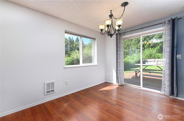 16420 W Lake Goodwin Road, Stanwood, WA 98292