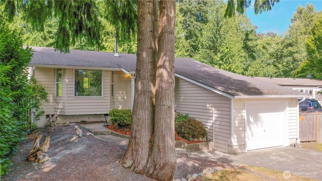 16420 W Lake Goodwin Road, Stanwood, WA 98292