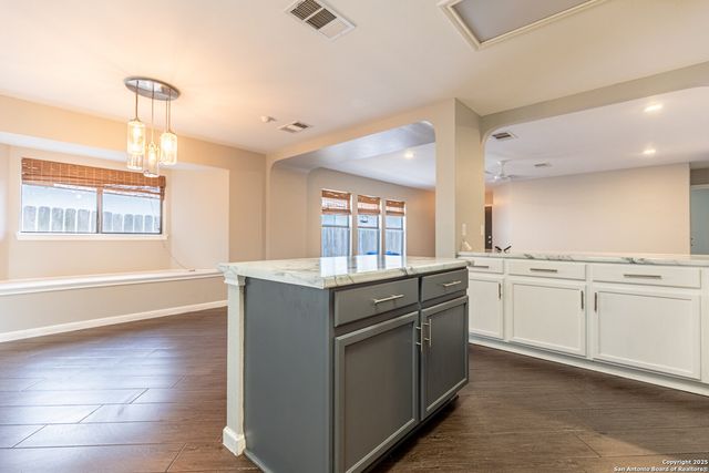 6406 Maverick Oak, San Antonio, TX 78240