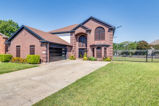 505 Teresa Court, Desoto, TX 75115