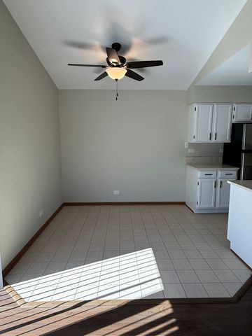 39 Spuhler Drive 39, Batavia, IL 60510