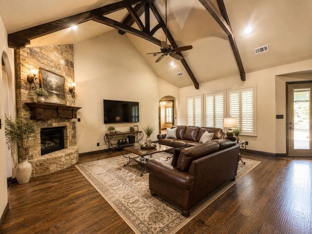 1317 Bluff Springs Drive, Fort Worth, TX 76052