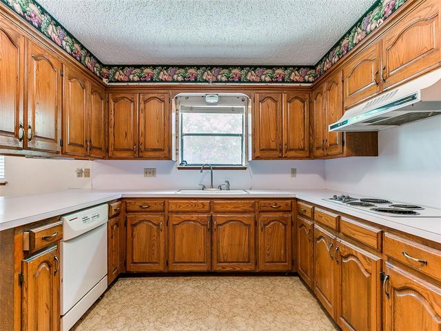 8301 NW 50th Street, Oklahoma City, OK 73132
